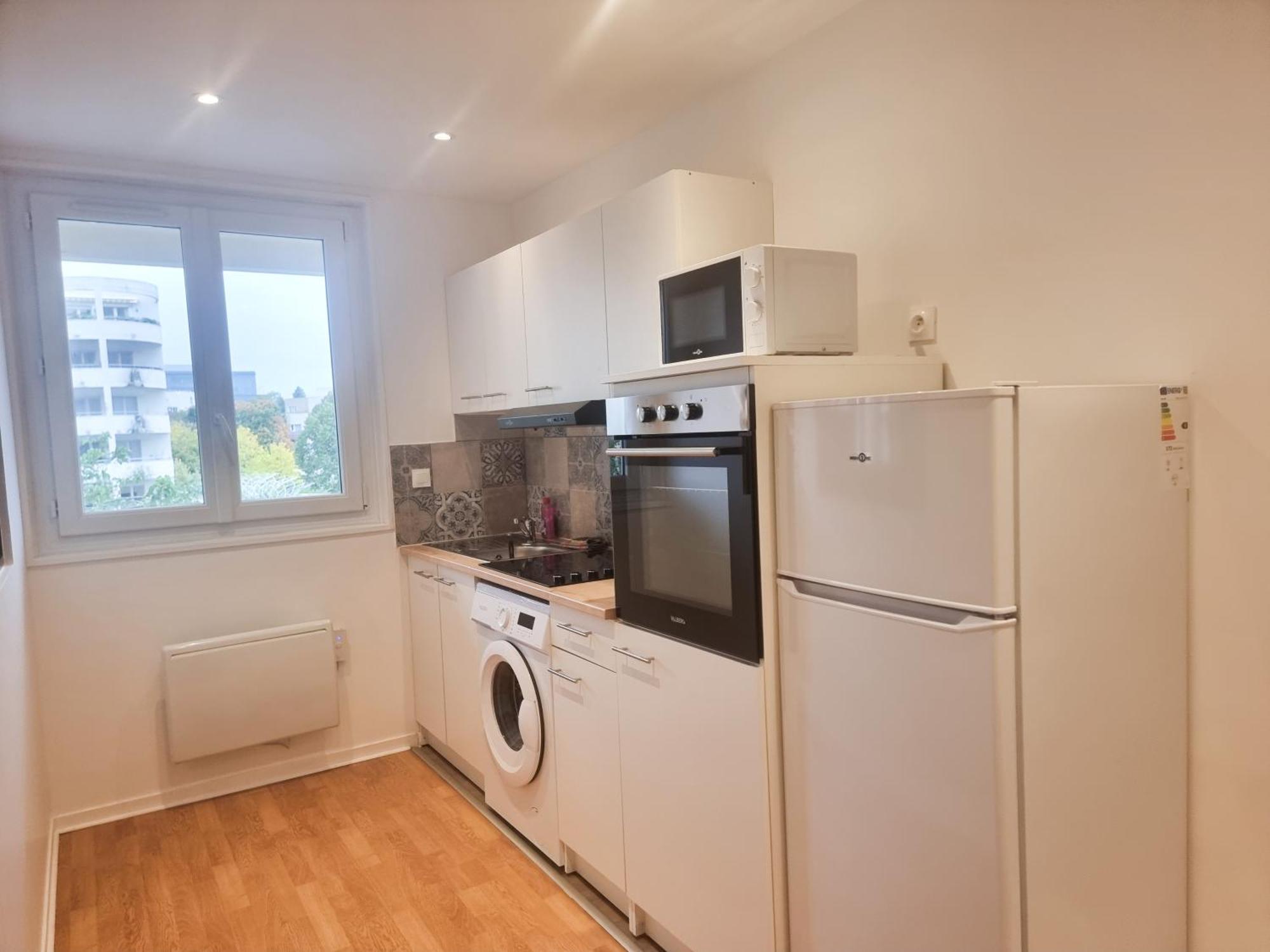 Exigehome - Appartement En Plein Centre-Ville Montigny-le-Bretonneux Extérieur photo